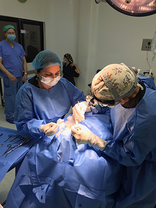 Plastic Surgery, Ecuador
